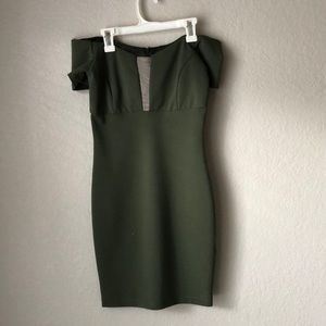 Green bodycon dress